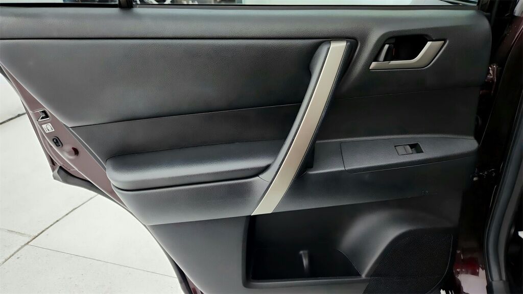 2013 Toyota Highlander Base Plus V6 Laurel MD