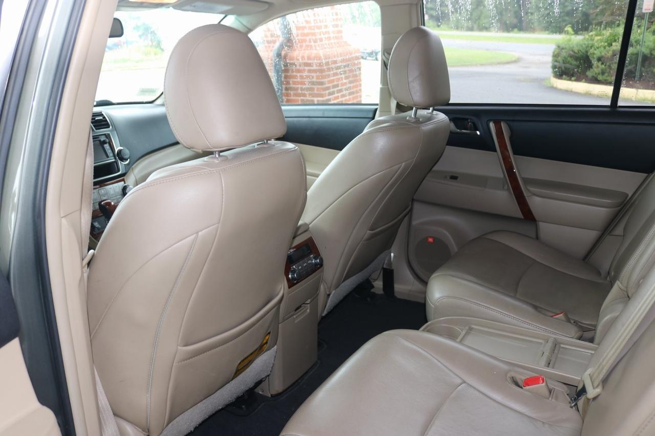 2013 Toyota Highlander Base Plus V6 Fredericksburg VA