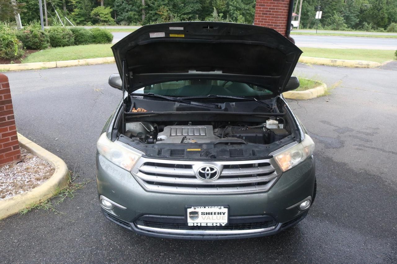 2013 Toyota Highlander Base Plus V6 Fredericksburg VA