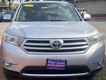 2013_Toyota_Highlander_Base V6 | SE V6 | Base Plus V6_ Austin TX 2013_Toyota_Highlander_Base V6 | SE V6 | Base Plus V6_ Austin TX
