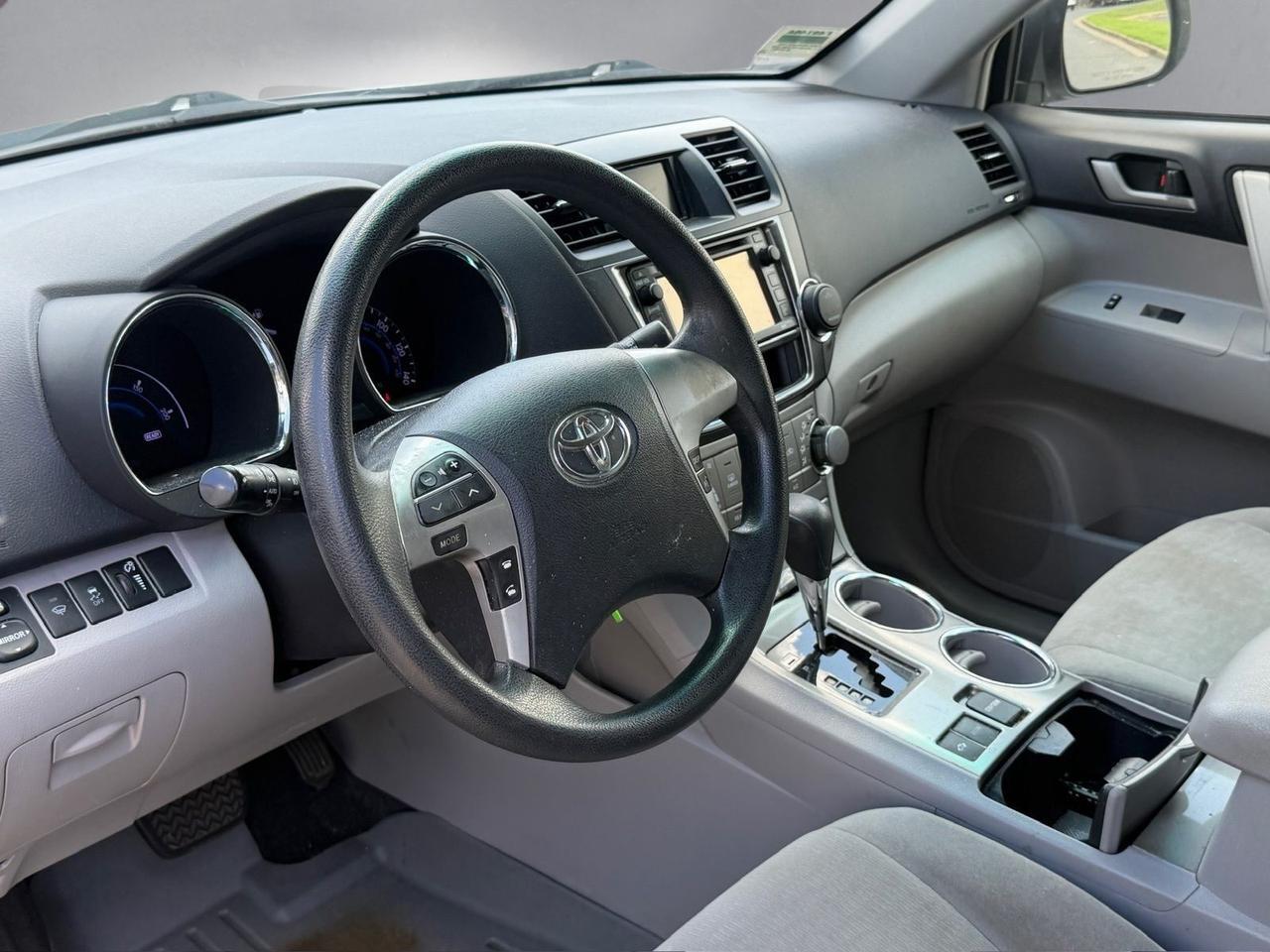 2013 Toyota Highlander Hybrid Base Fredericksburg VA