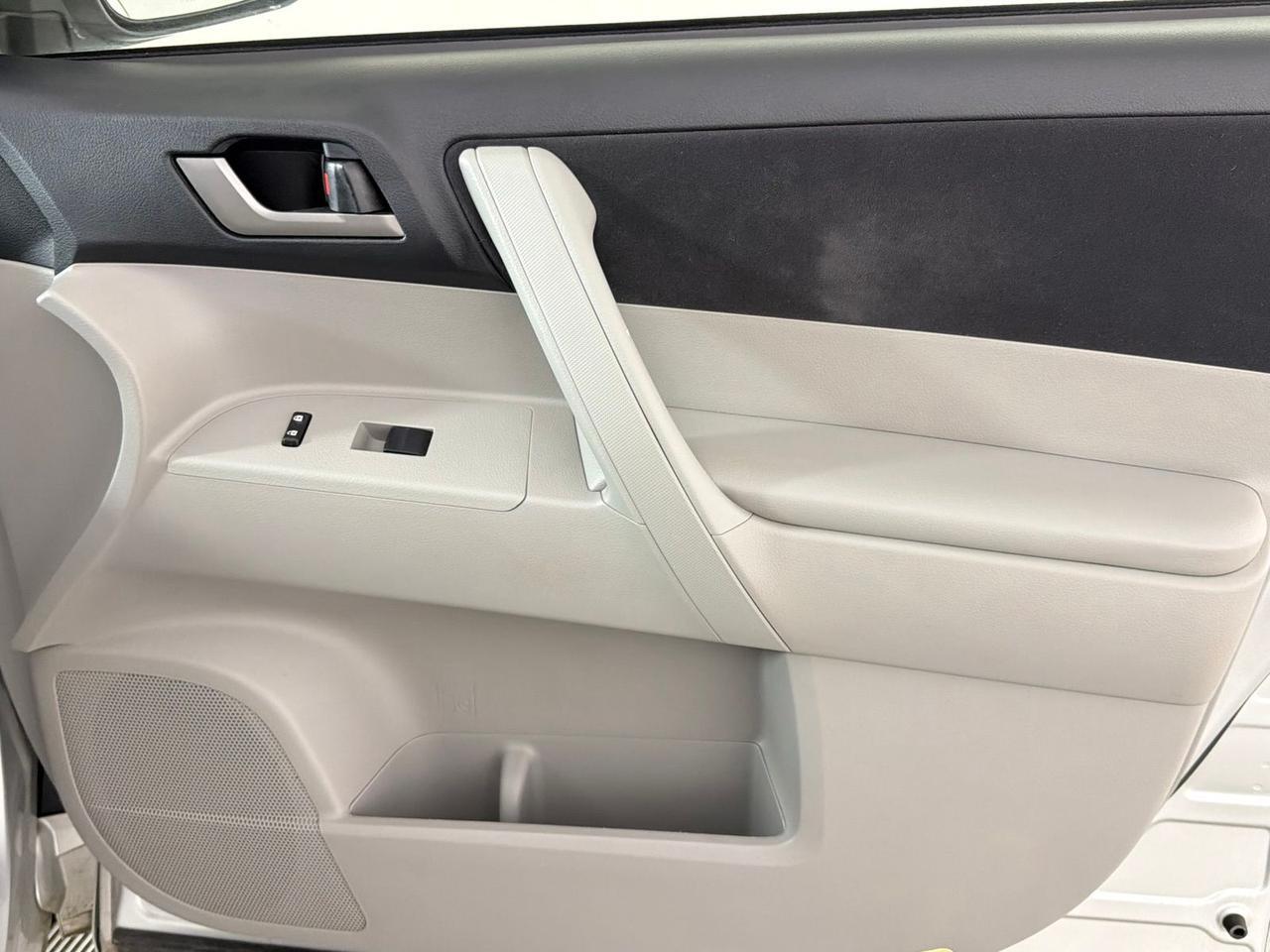 2013 Toyota Highlander Hybrid Base Fredericksburg VA