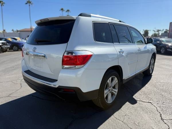 2013 Toyota Highlander Limited V6