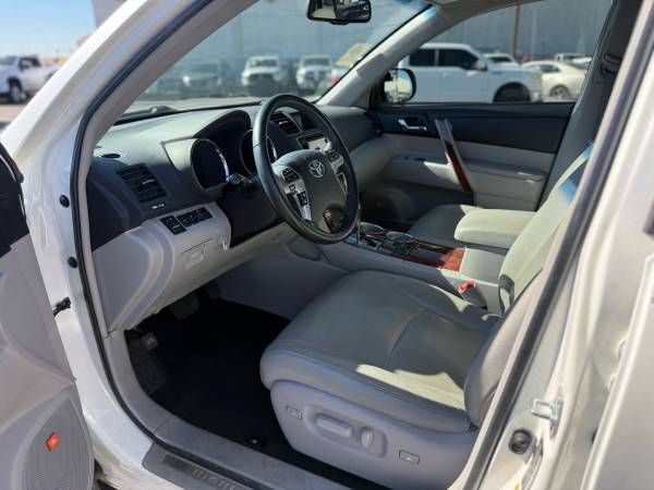 2013 Toyota Highlander Limited V6 Mesa AZ