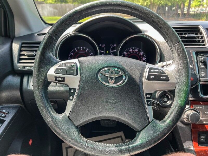 2013 Toyota Highlander Limited Wilmington NC