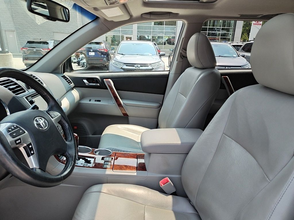 2013 Toyota Highlander Limited Hunt Valley MD