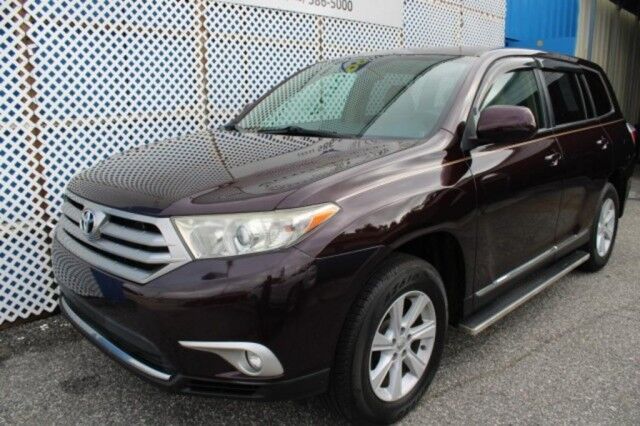 2013 Toyota Highlander PLUS 4X4 Melbourne FL
