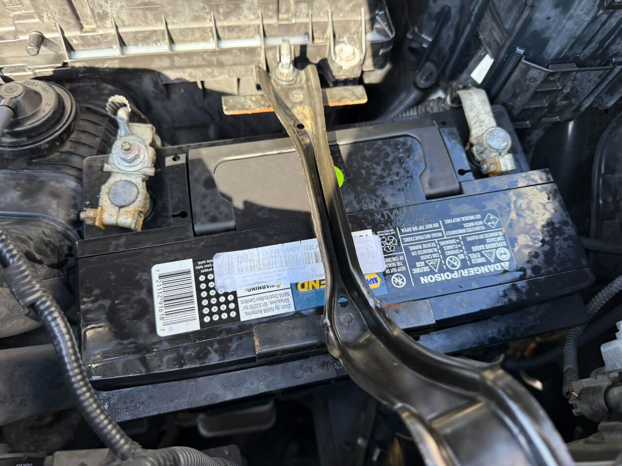 2013 Toyota Highlander Plus 4D SUV FWD Jacksonville FL