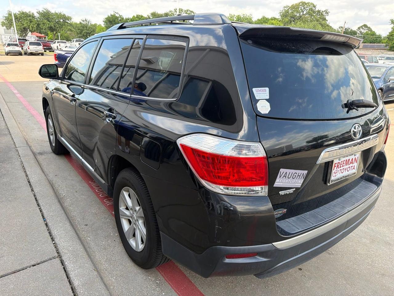 2013 Toyota Highlander Plus Hurst TX