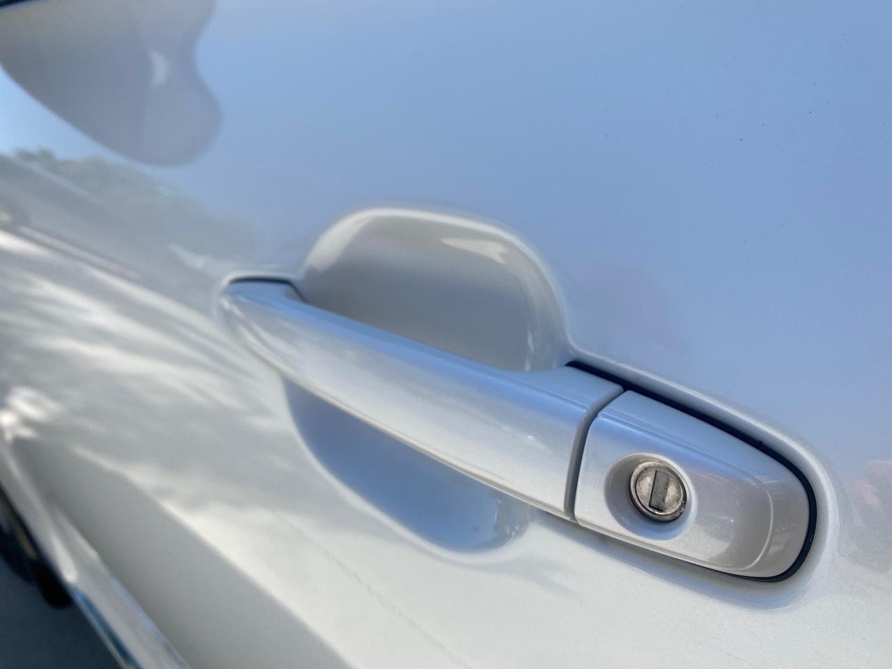 2013 Toyota Highlander Plus LOW MILES 42,200 1 OWNER Pompano Beach FL