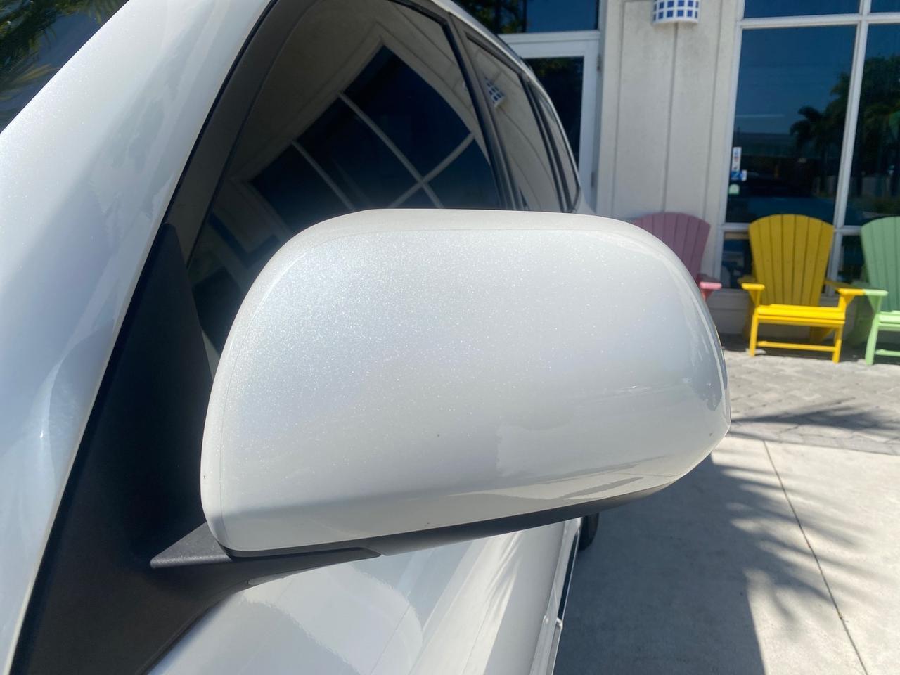 2013 Toyota Highlander Plus LOW MILES 42,200 1 OWNER Pompano Beach FL