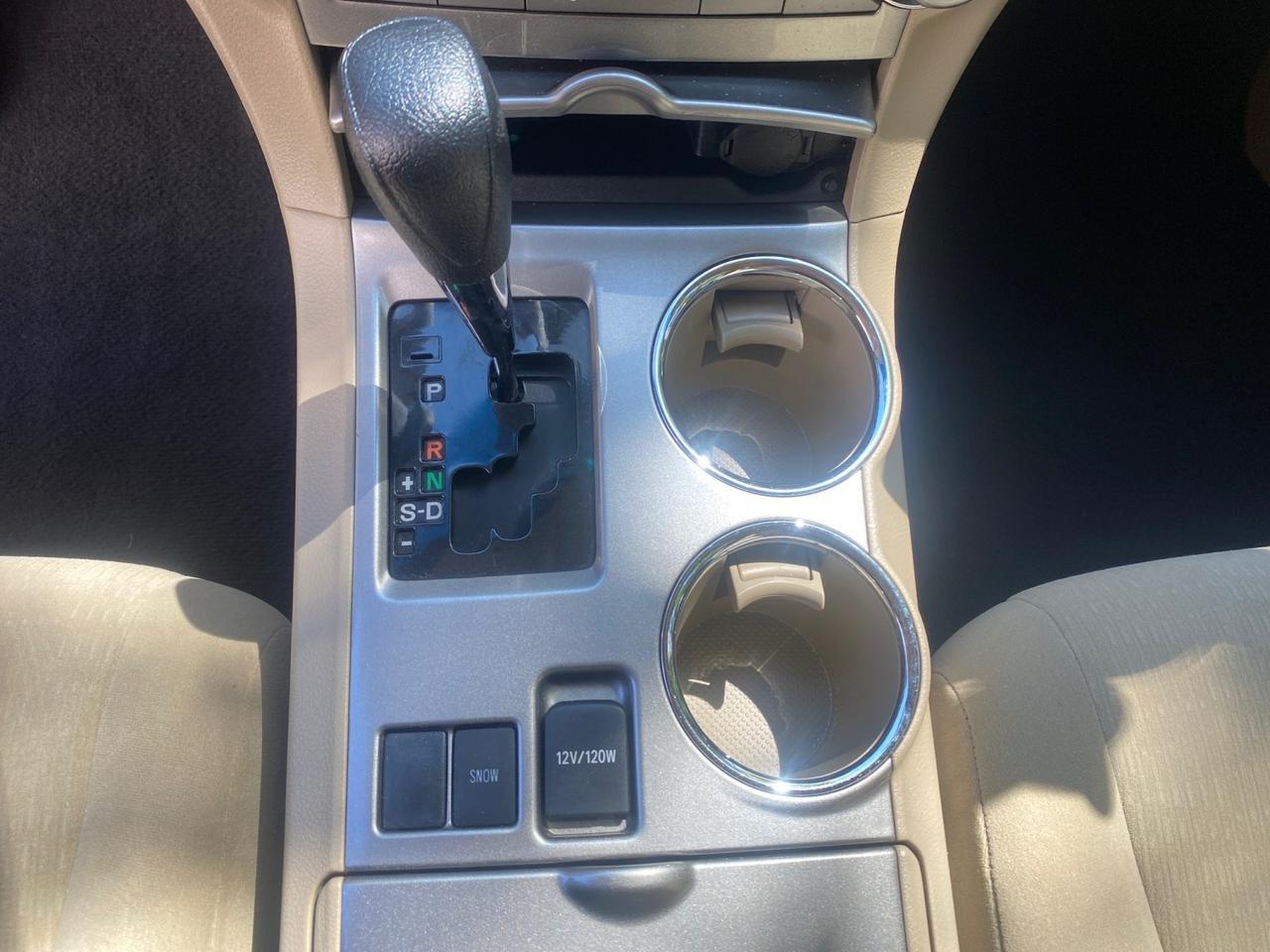 2013 Toyota Highlander Plus LOW MILES 42,200 1 OWNER Pompano Beach FL