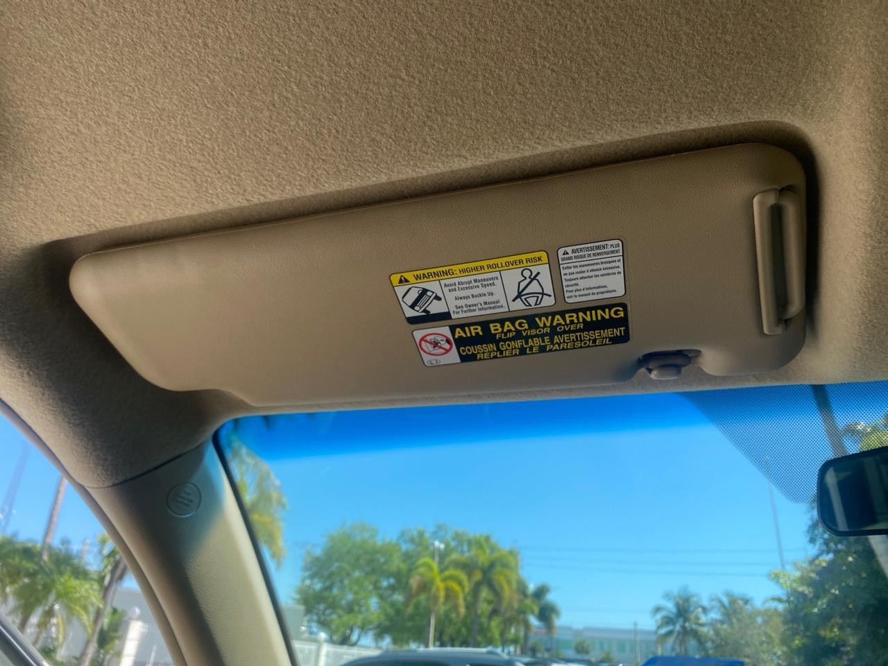 2013 Toyota Highlander Plus LOW MILES 42,200 1 OWNER Pompano Beach FL