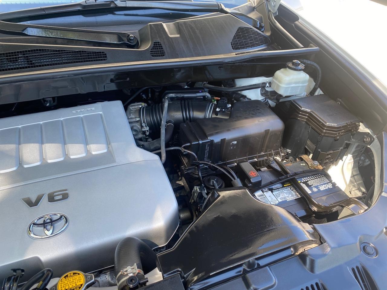 2013 Toyota Highlander Plus LOW MILES 42,200 1 OWNER Pompano Beach FL