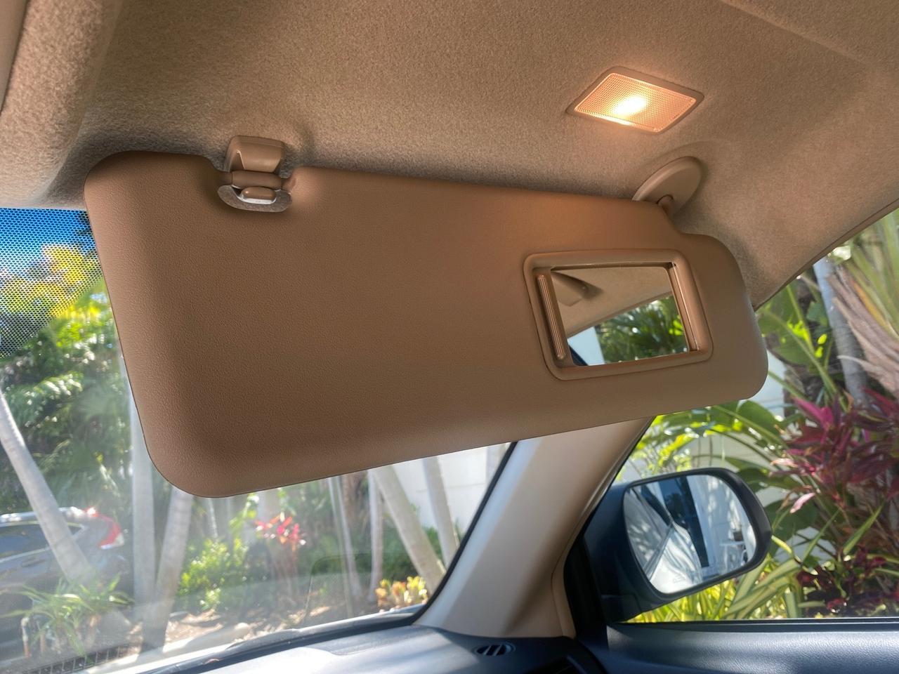 2013 Toyota Highlander Plus LOW MILES 42,200 1 OWNER Pompano Beach FL