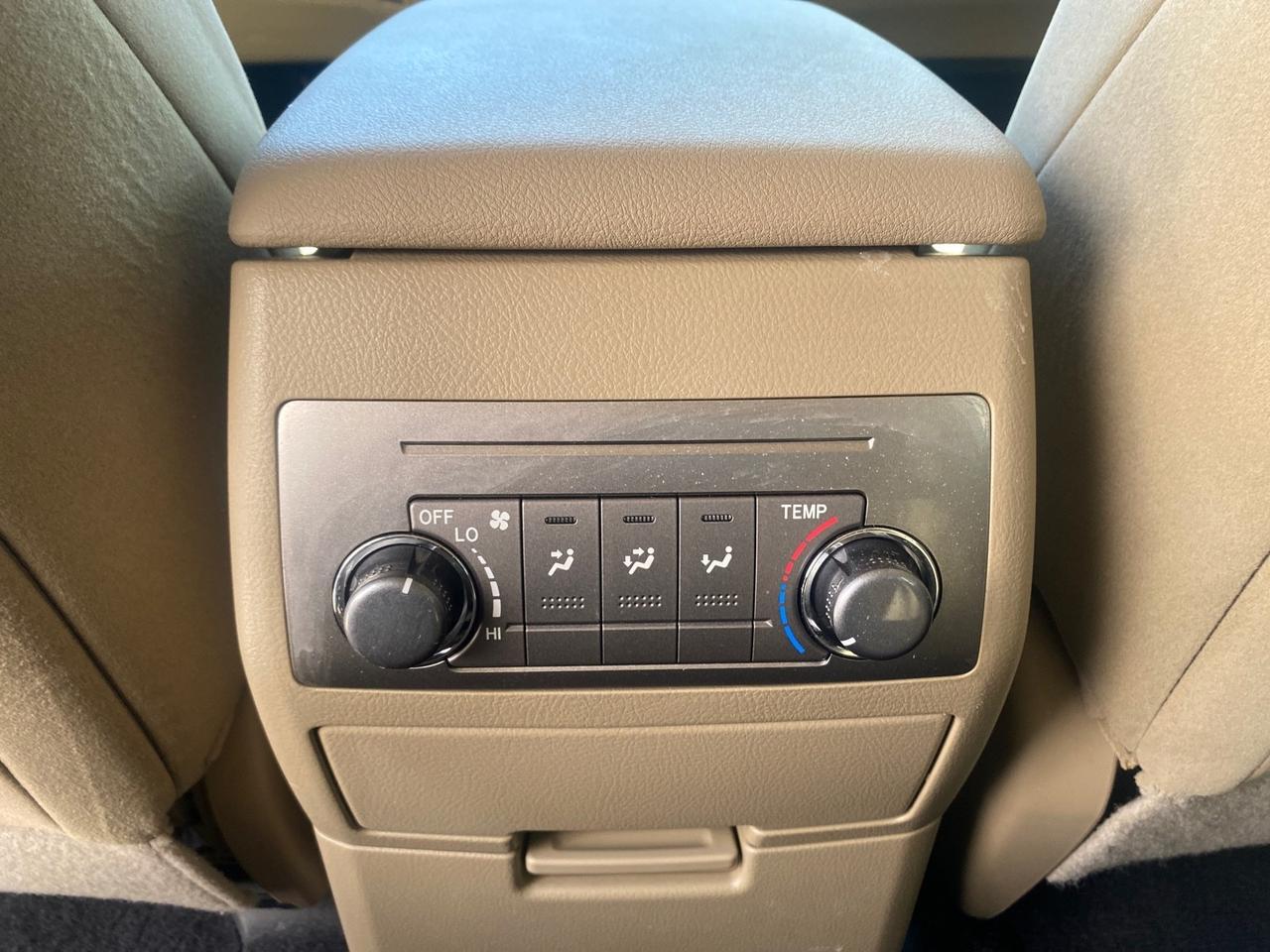 2013 Toyota Highlander Plus LOW MILES 42,200 1 OWNER Pompano Beach FL