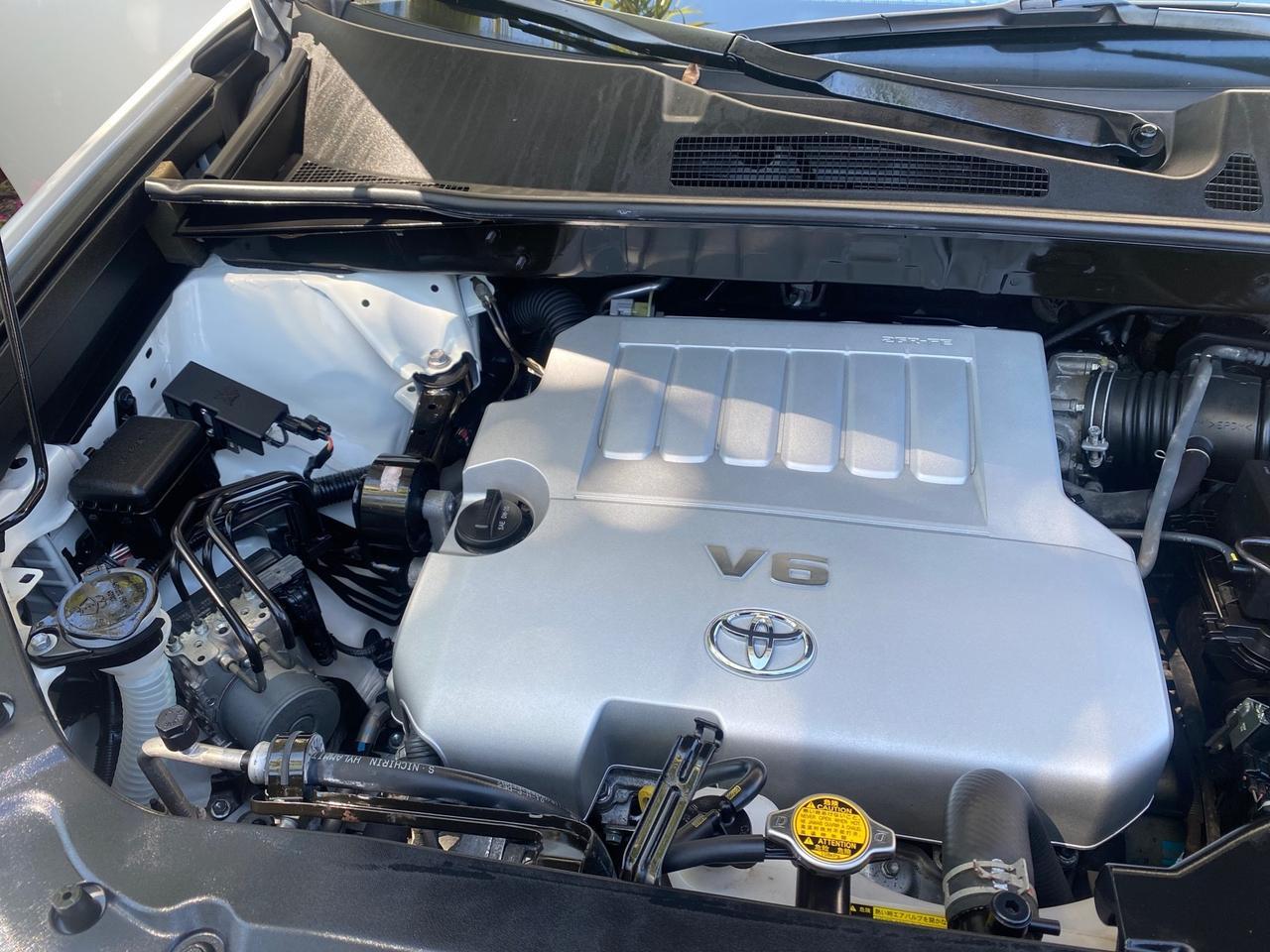 2013 Toyota Highlander Plus LOW MILES 42,200 1 OWNER Pompano Beach FL