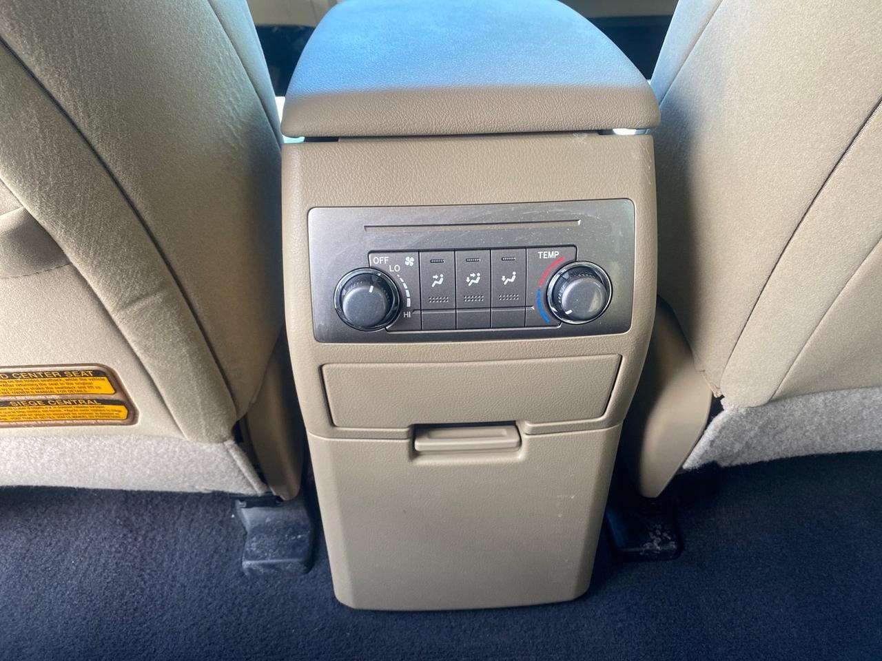 2013 Toyota Highlander Plus LOW MILES 42,200 1 OWNER Pompano Beach FL