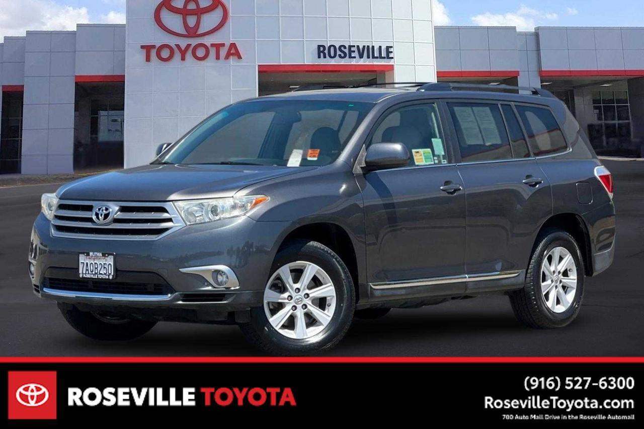 2013 Toyota Highlander SE