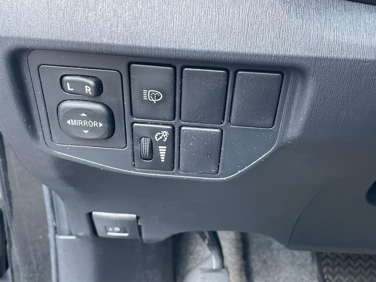 2013 Toyota Prius Five Alexandria VA