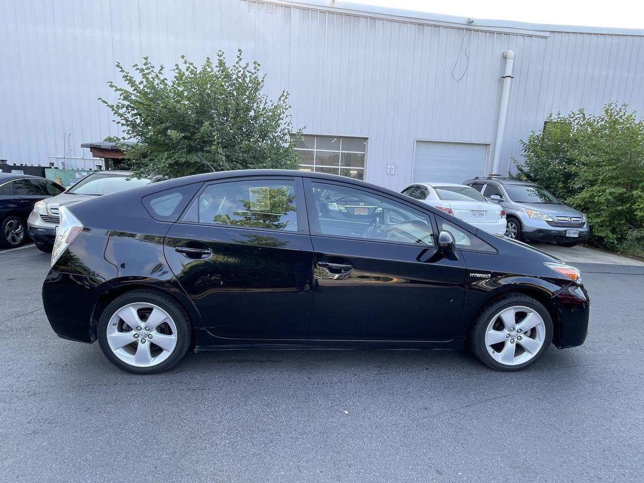 2013 Toyota Prius Five Alexandria VA