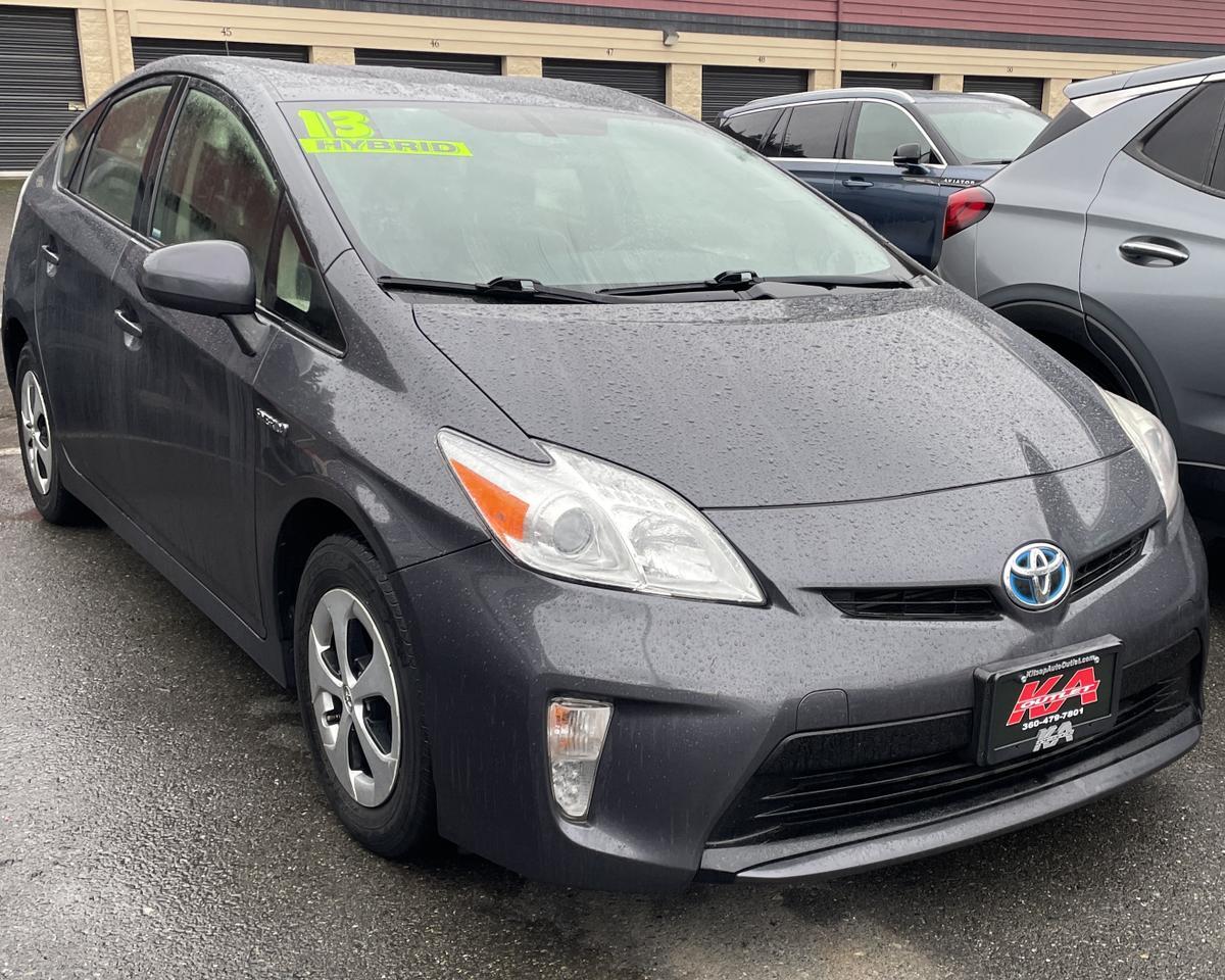 2013 Toyota Prius Four Hatchback 4D