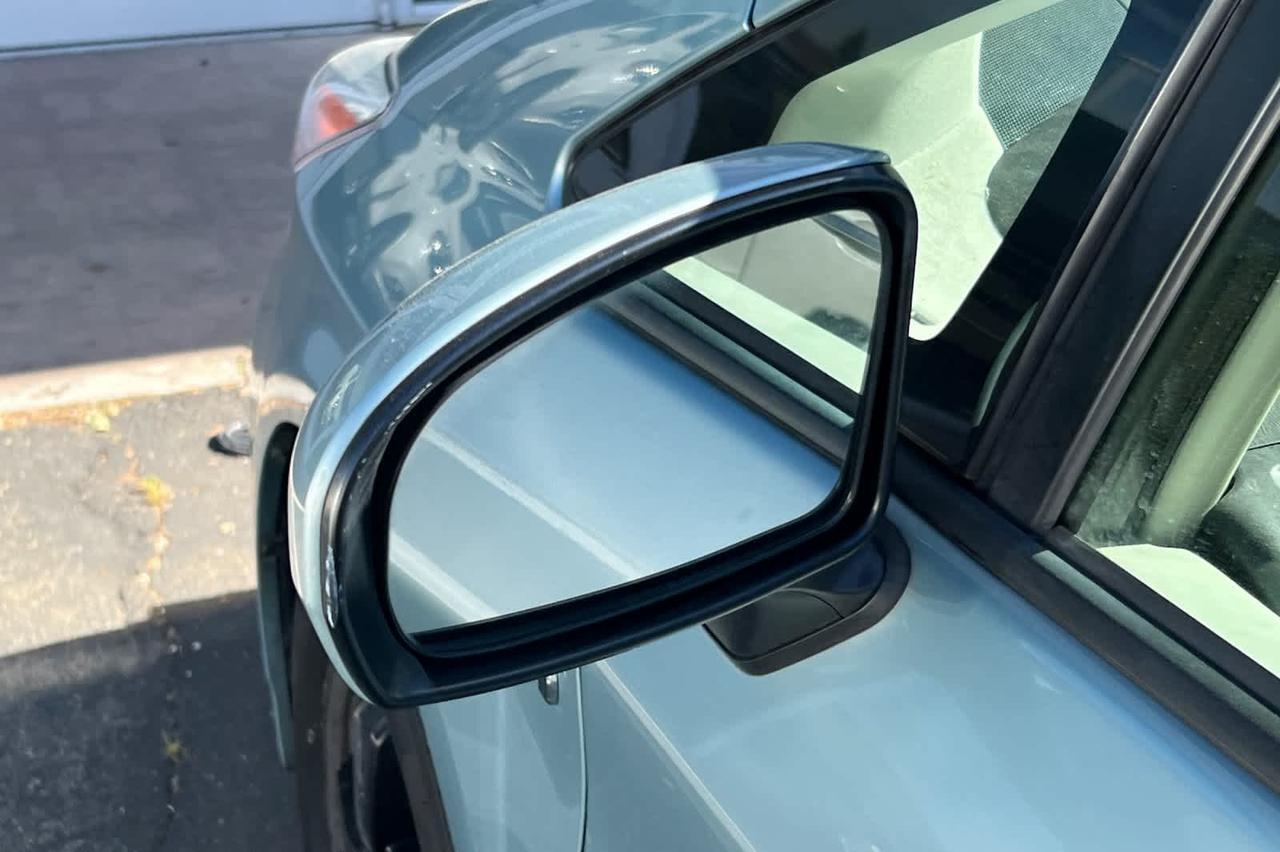 2013 Toyota Prius Four Roseville CA