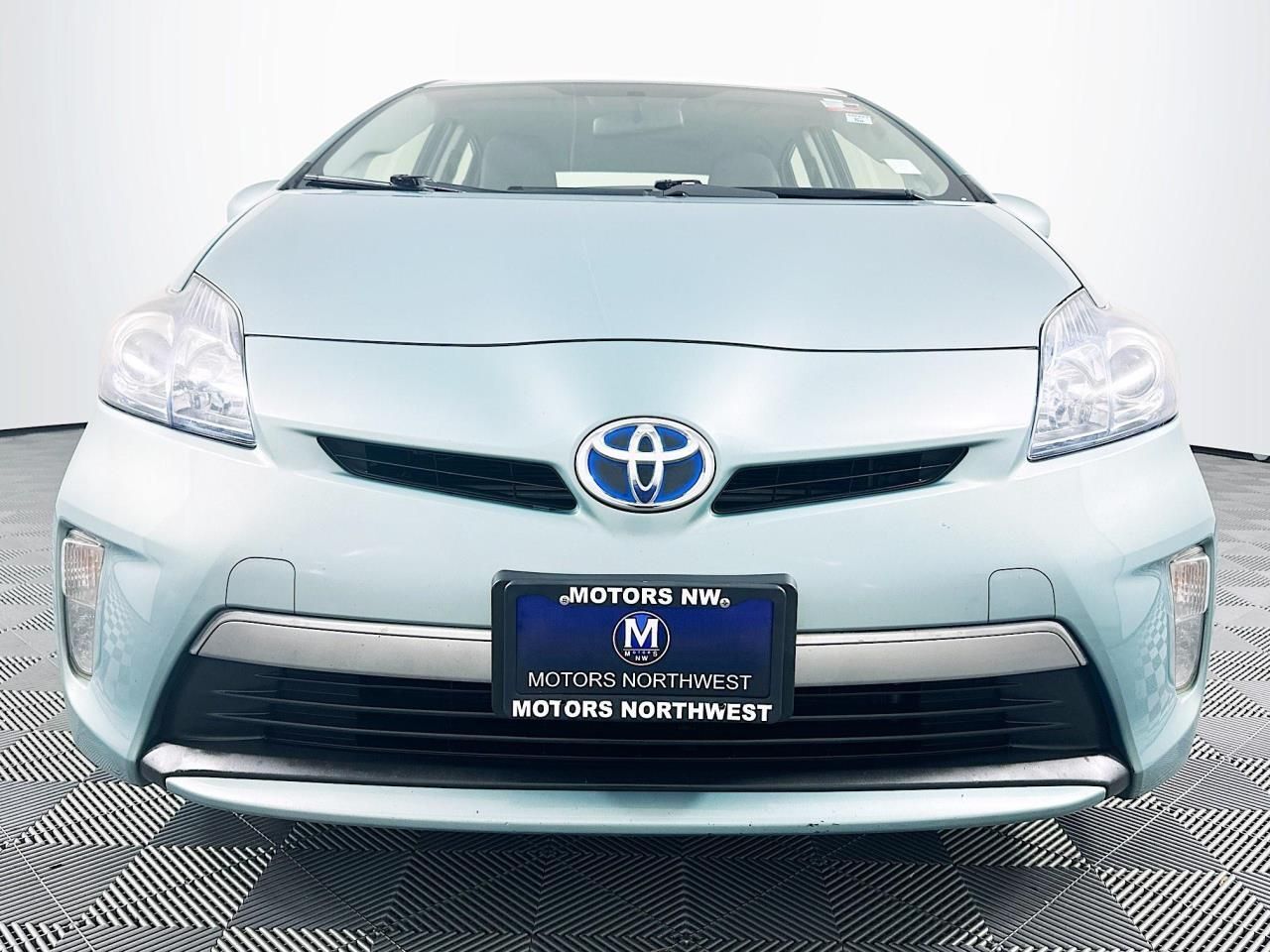 2013 Toyota Prius Plug-in Advanced