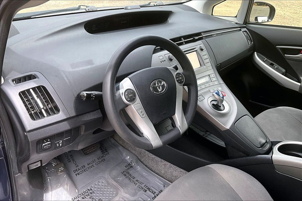 2013 Toyota Prius Two OR
