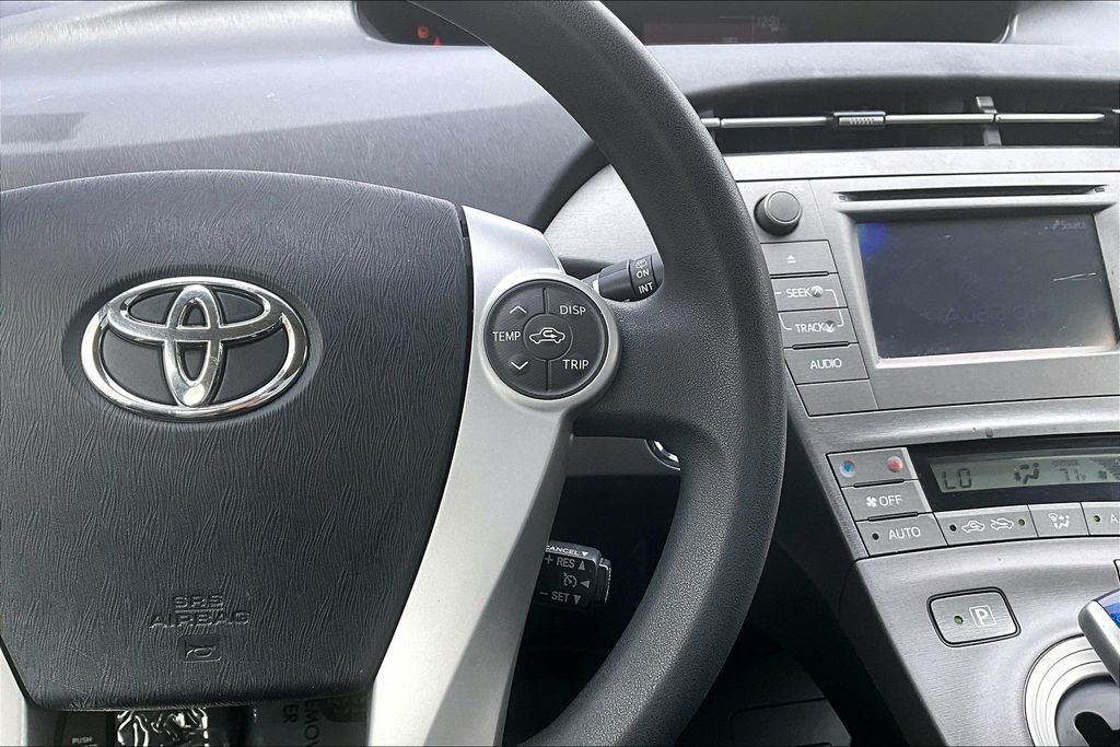 2013 Toyota Prius Two OR