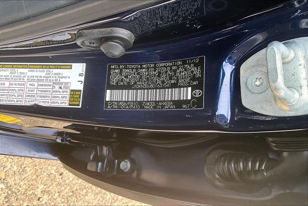 2013 Toyota Prius Two OR