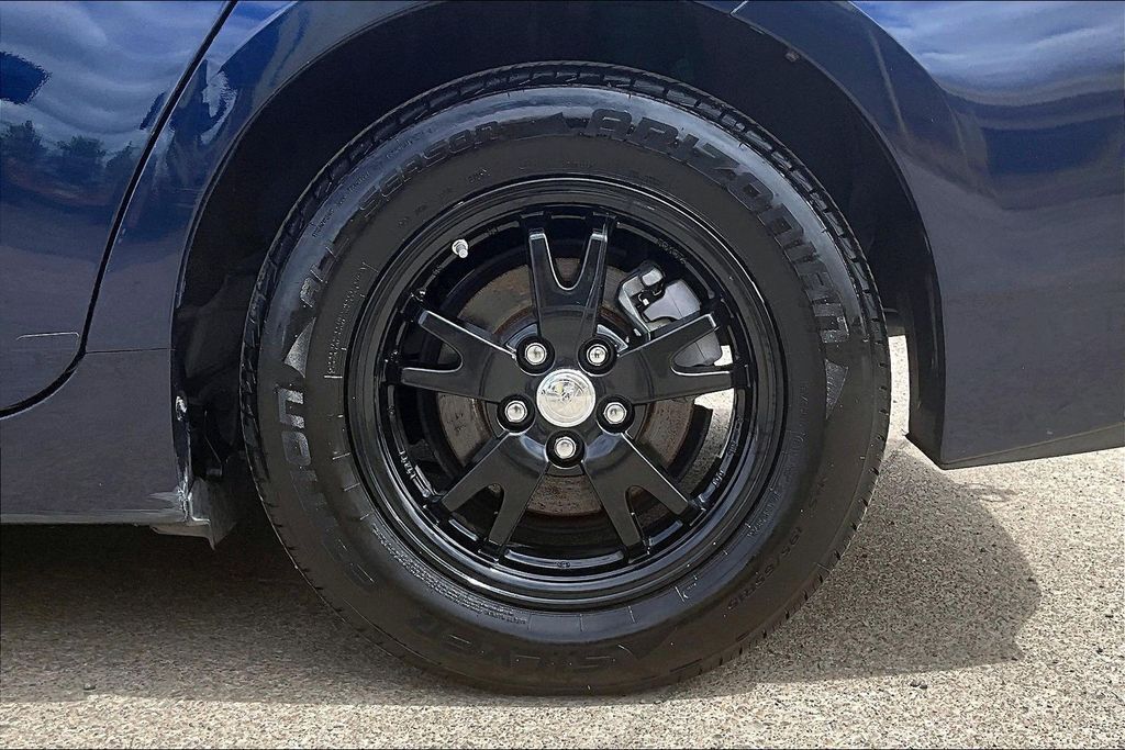 2013 Toyota Prius Two OR