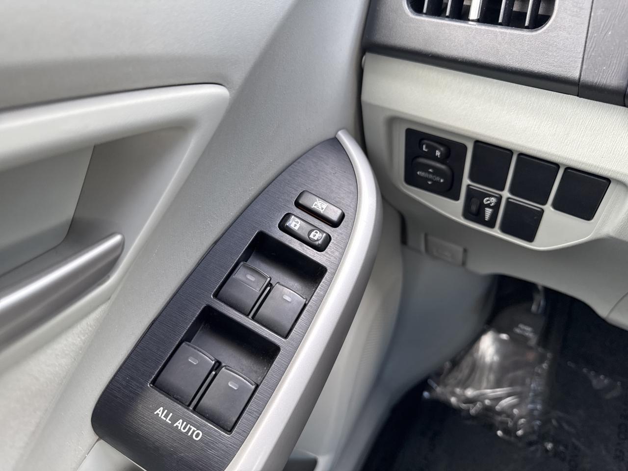 2013 Toyota Prius Two Warrenton VA