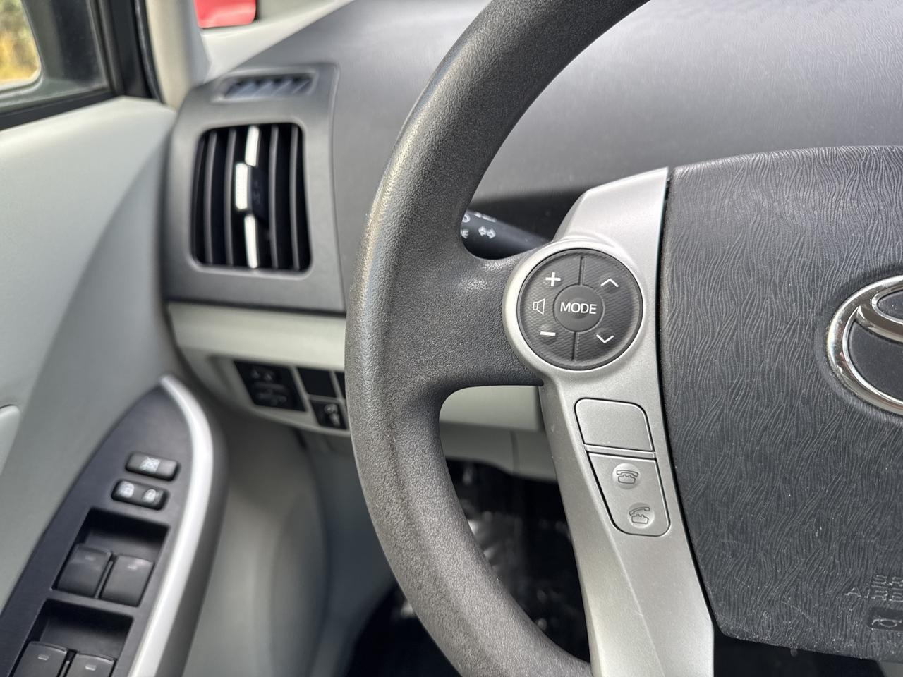 2013 Toyota Prius Two Warrenton VA