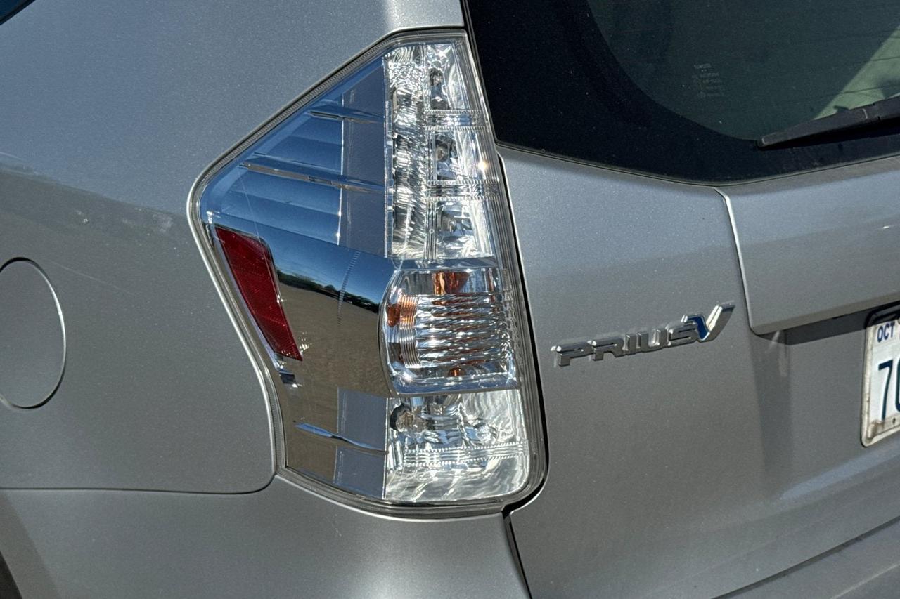 2013 Toyota Prius V Two Roseville CA