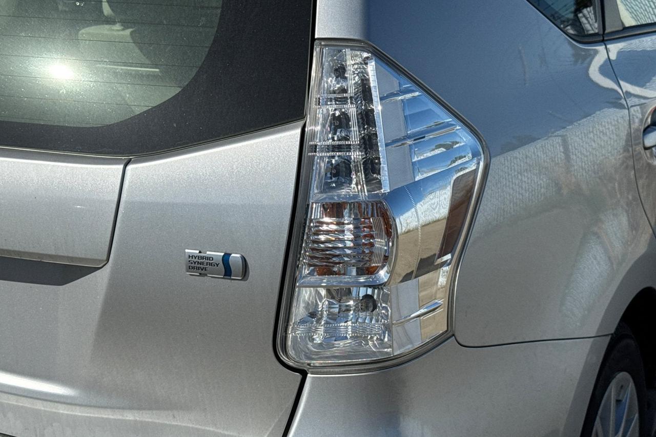 2013 Toyota Prius V Two Roseville CA