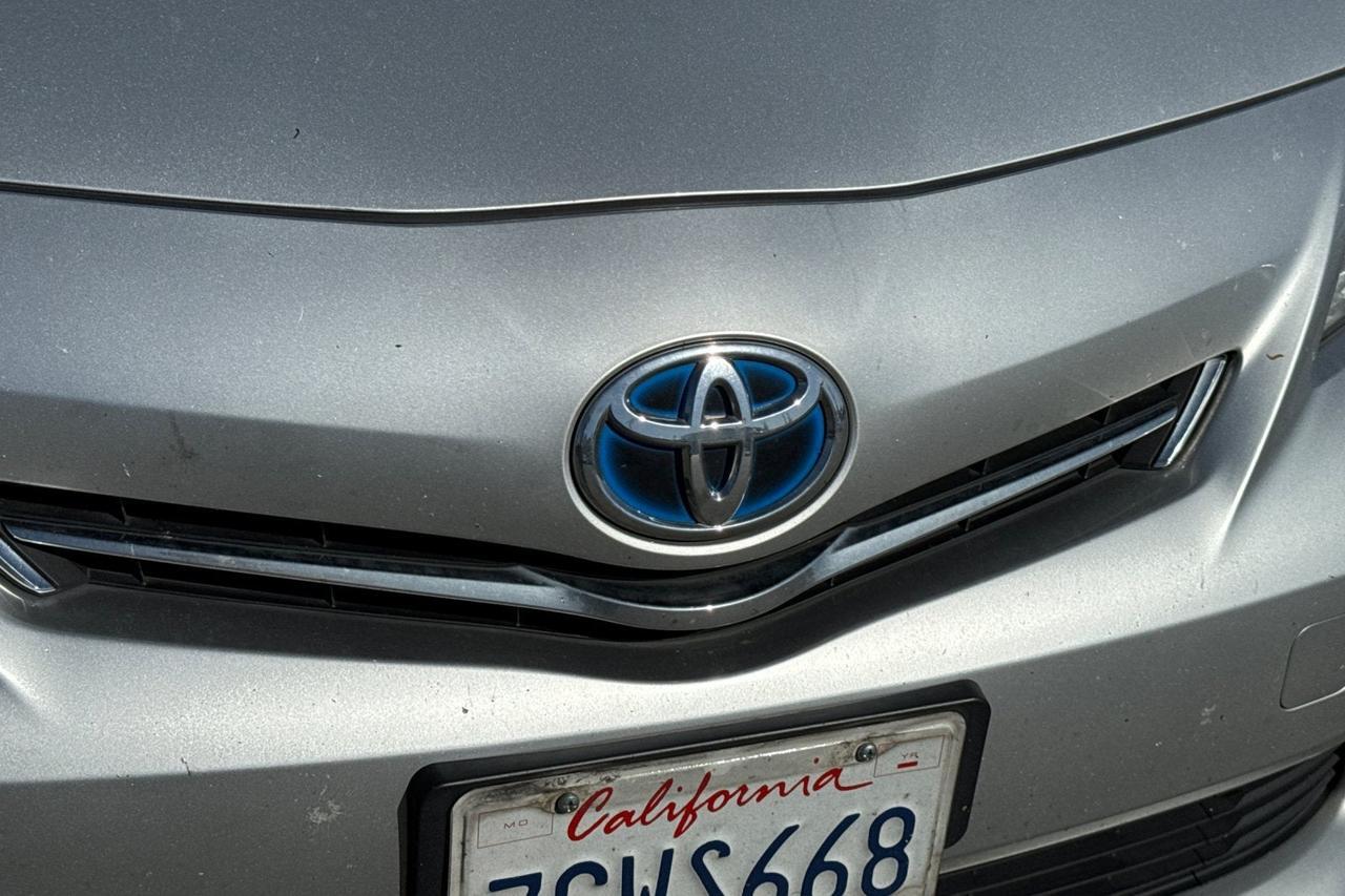 2013 Toyota Prius V Two Roseville CA