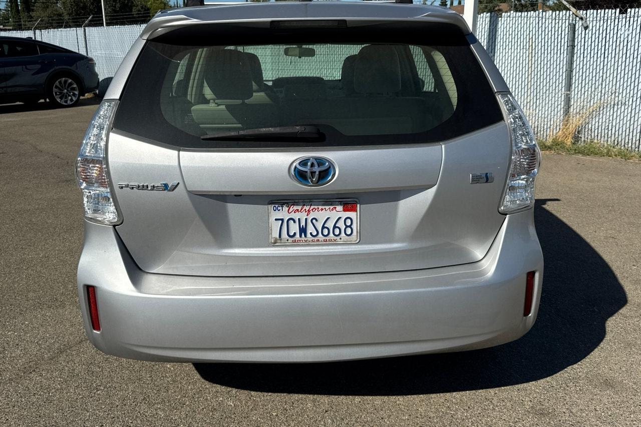 2013 Toyota Prius V Two Roseville CA