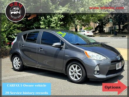 2013_Toyota_Prius c_Four_ Arlington VA