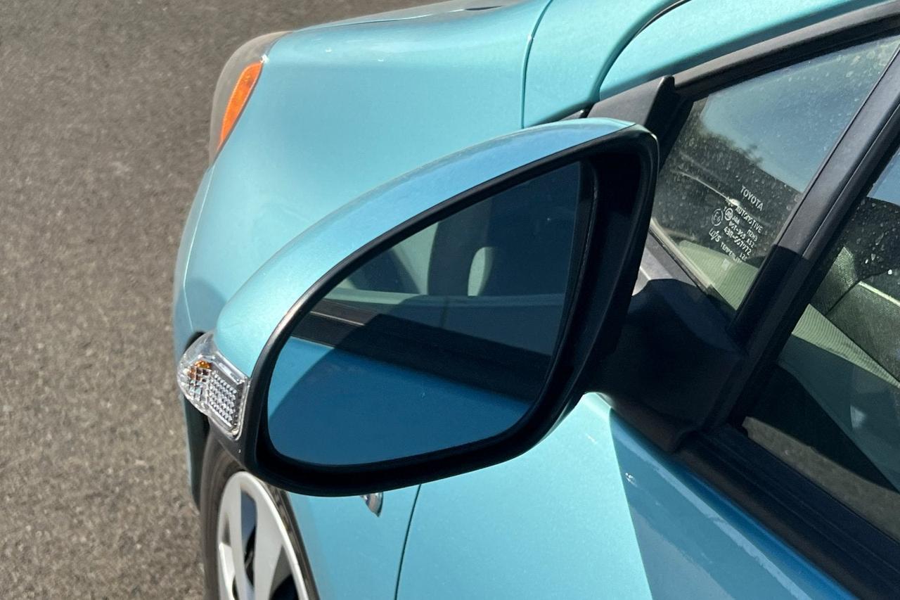 2013 Toyota Prius c One Roseville CA