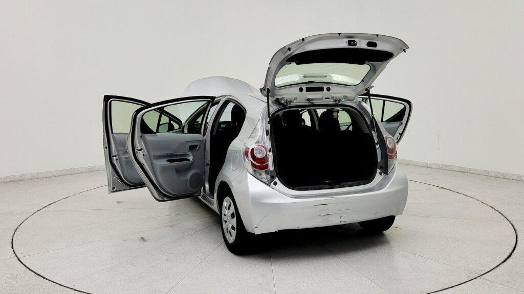 2013 Toyota Prius c One Laurel MD