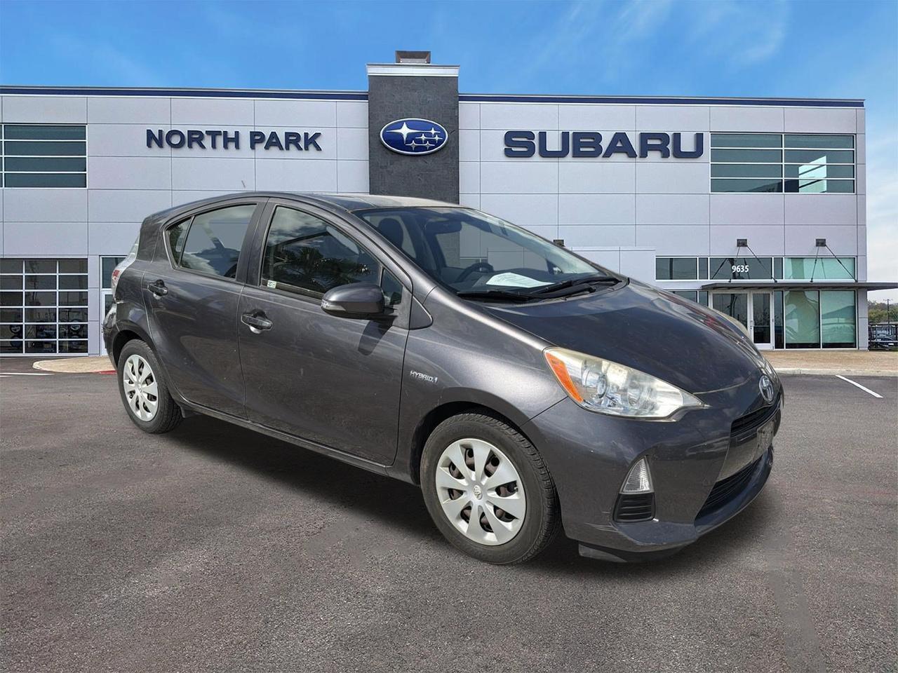 2013 Toyota Prius c Three