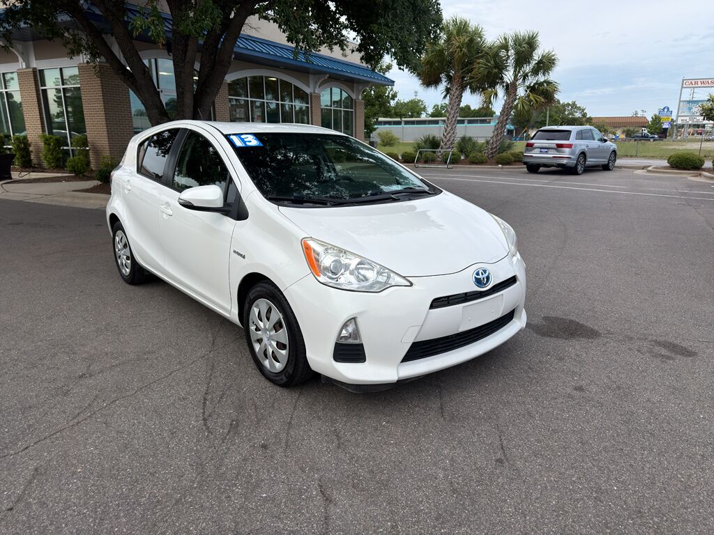 2013 Toyota Prius c Two