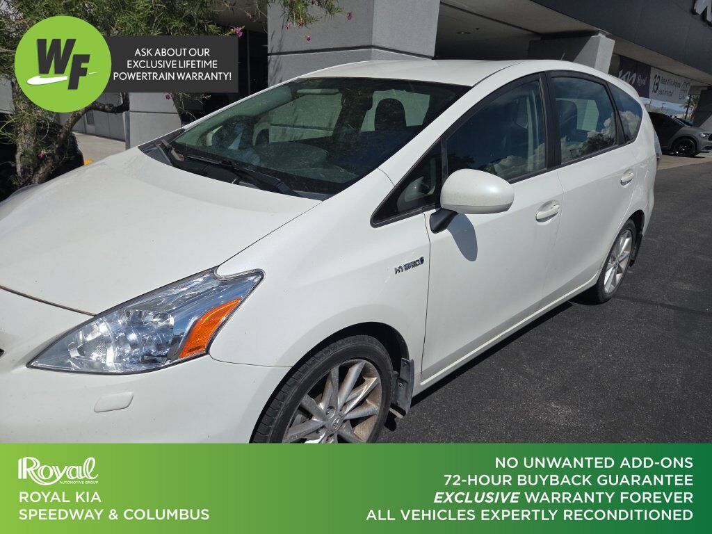 2013 Toyota Prius v Five
