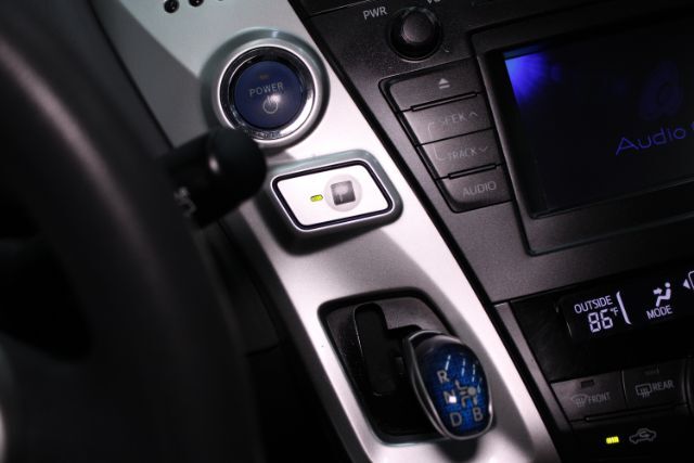 2013 Toyota Prius v Three Chantilly VA
