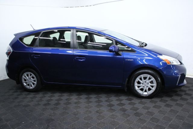 2013 Toyota Prius v Three Chantilly VA