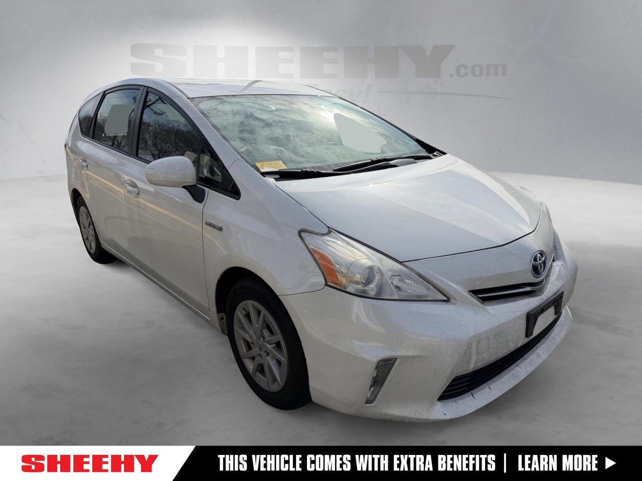 2013 Toyota Prius v Two