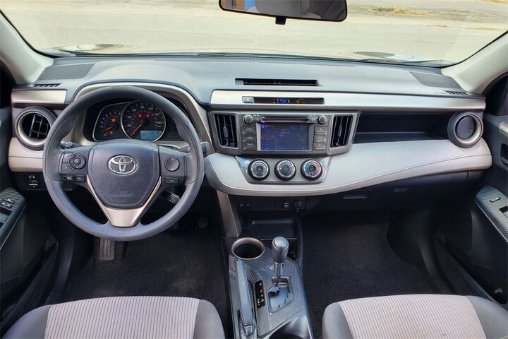 2013 Toyota RAV4 LE  TX