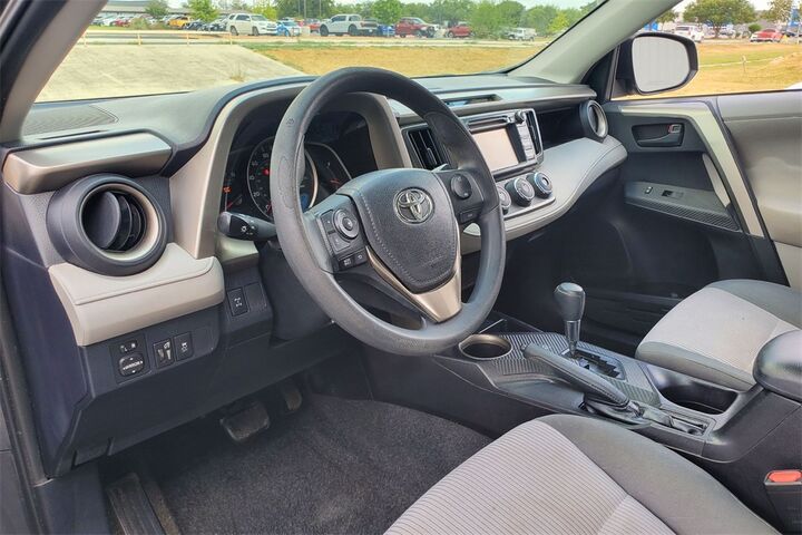 2013 Toyota RAV4 LE  TX