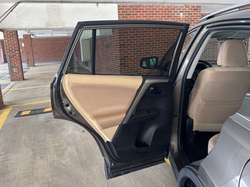 2013 Toyota RAV4 LE AWD Arlington VA